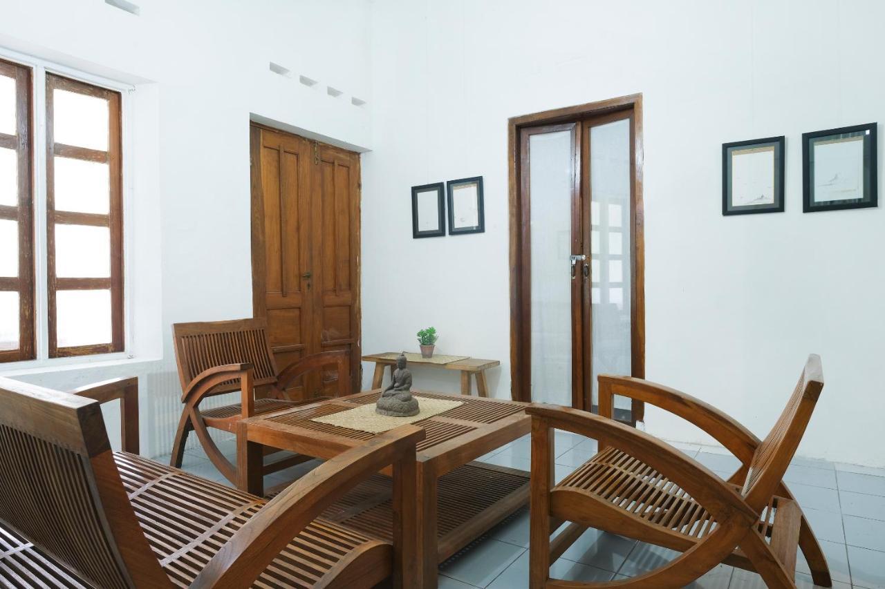 מלון Oyo 287 Rumah Eyang Near Rsud Kota יוגיאקרטה מראה חיצוני תמונה
