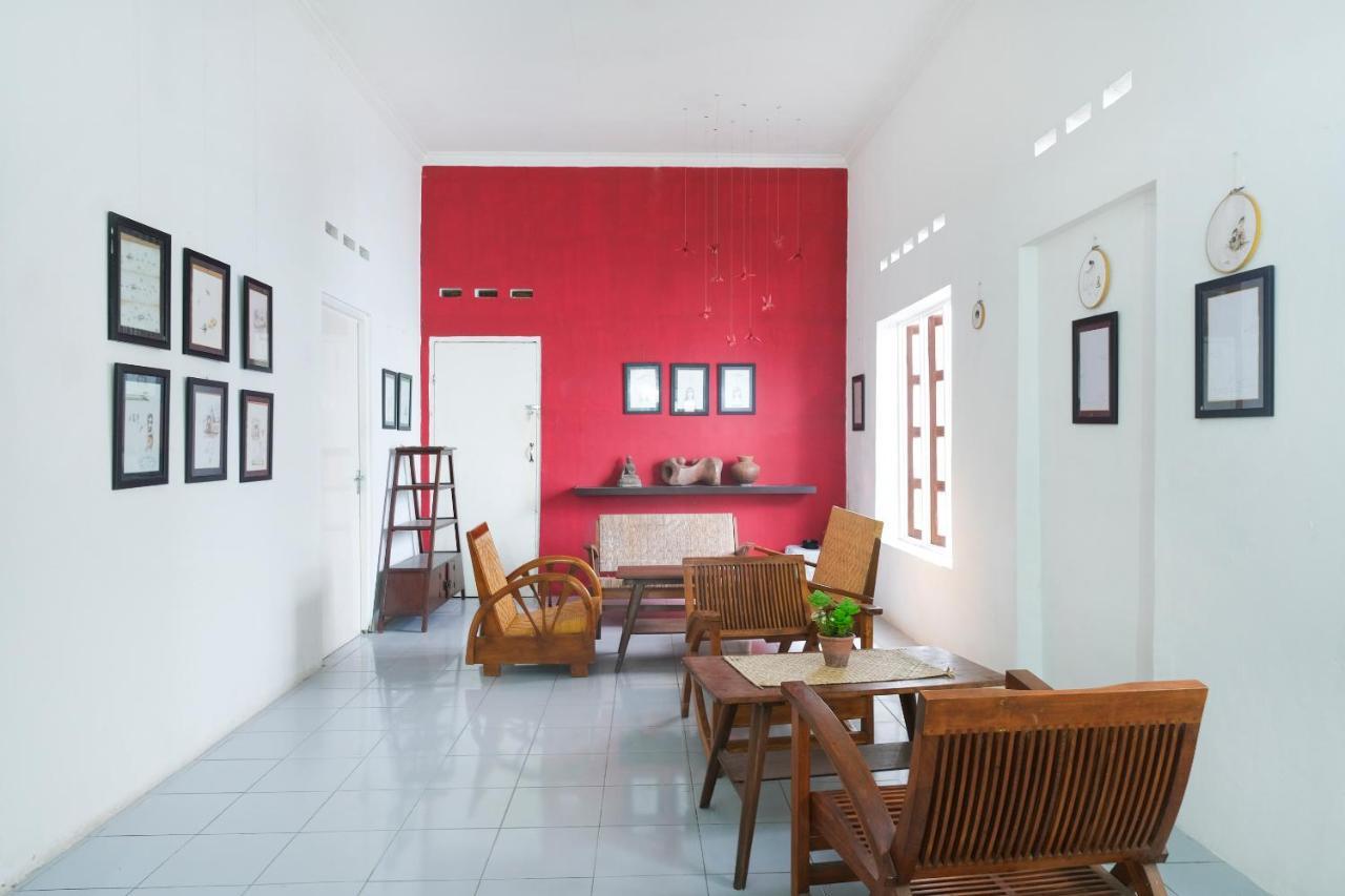 מלון Oyo 287 Rumah Eyang Near Rsud Kota יוגיאקרטה מראה חיצוני תמונה