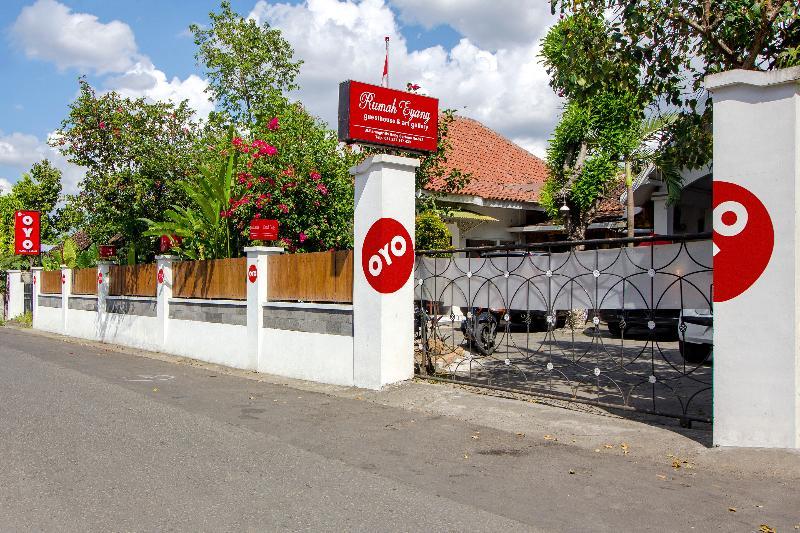 מלון Oyo 287 Rumah Eyang Near Rsud Kota יוגיאקרטה מראה חיצוני תמונה